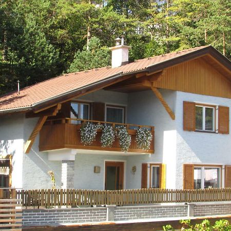 Ferienhaus Tschenett Imst Esterno foto
