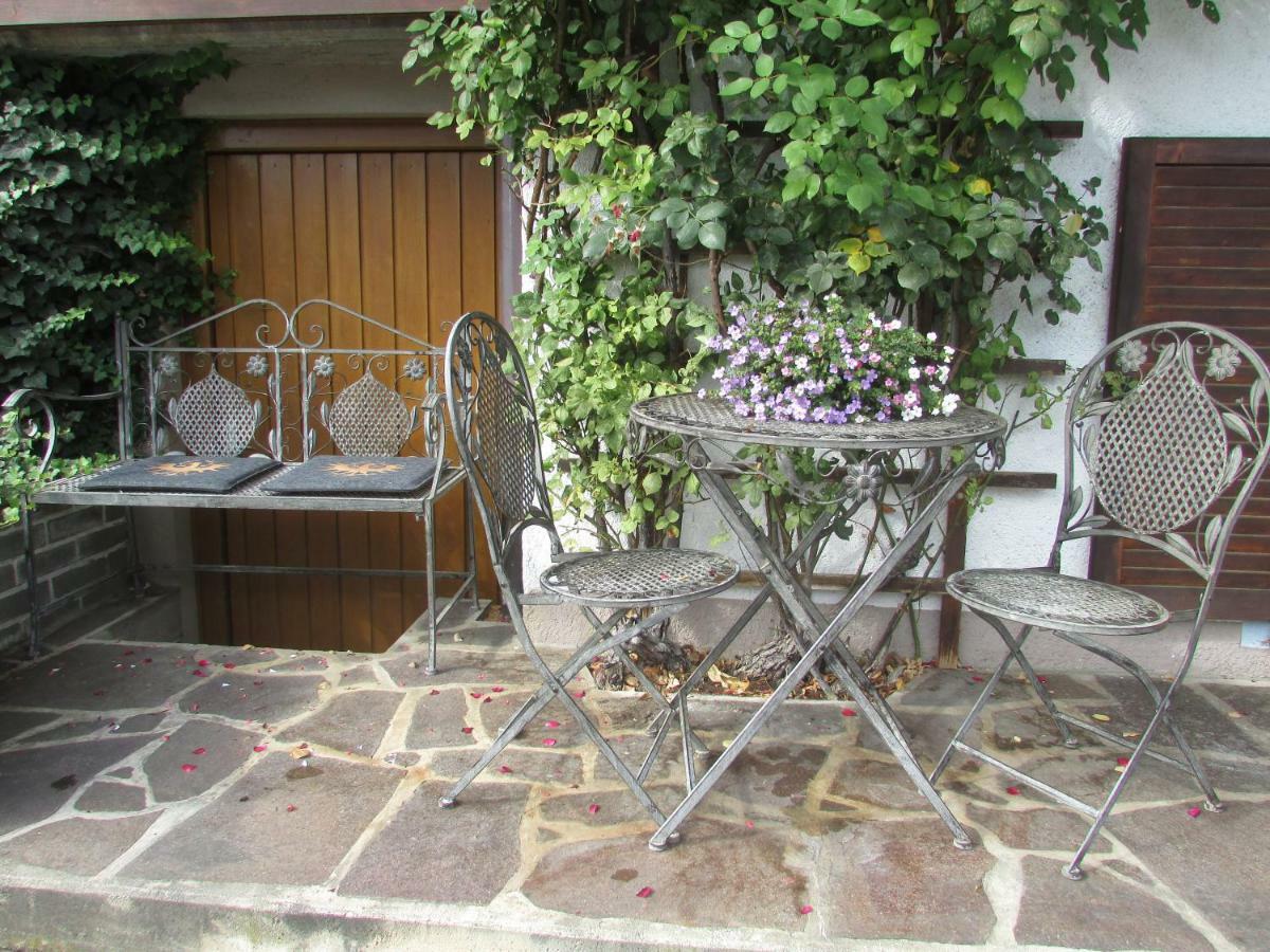 Ferienhaus Tschenett Imst Esterno foto